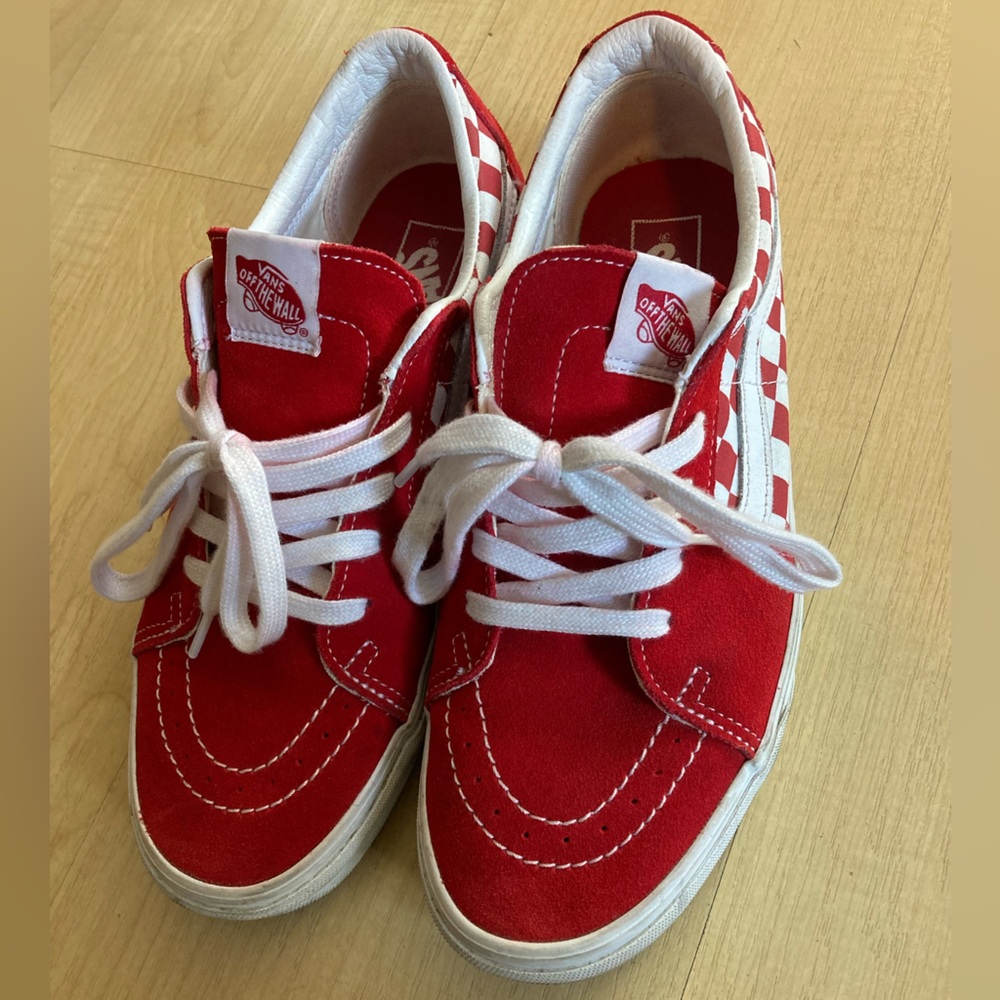 Vans Checkered Sk8 Low Size 10 Men’s Red and White Checkerboard Off the Wall